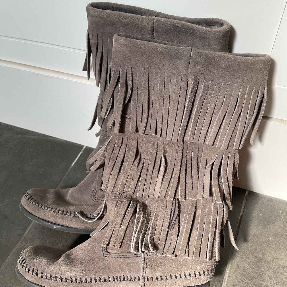 Fringe Boots